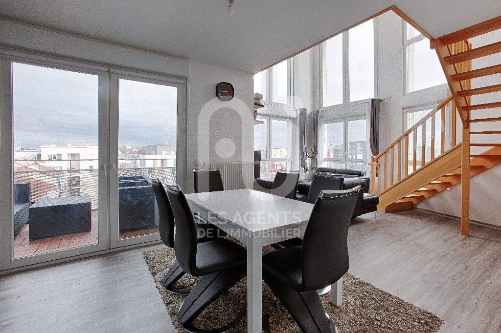 Lumineux duplex à 2' pas du tramway à BEZONS