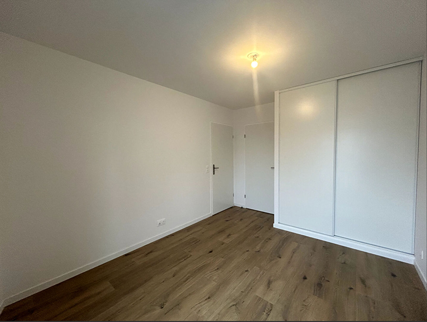 COLOMBES  avenue de Stalingrad - appartement 2 pièces 42 m² étage 4