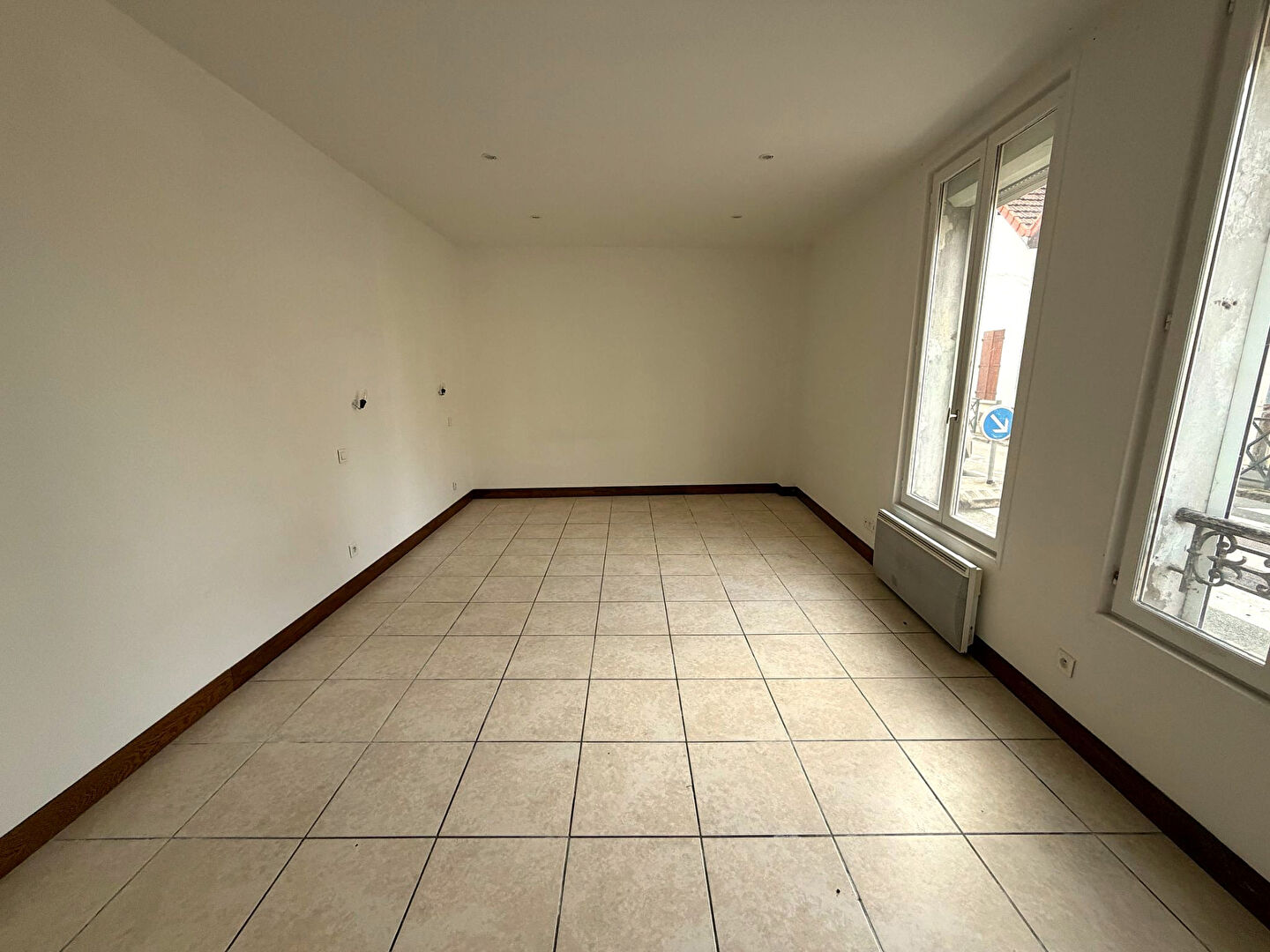 Studio Nanterre - 28m² - 750.00 CC