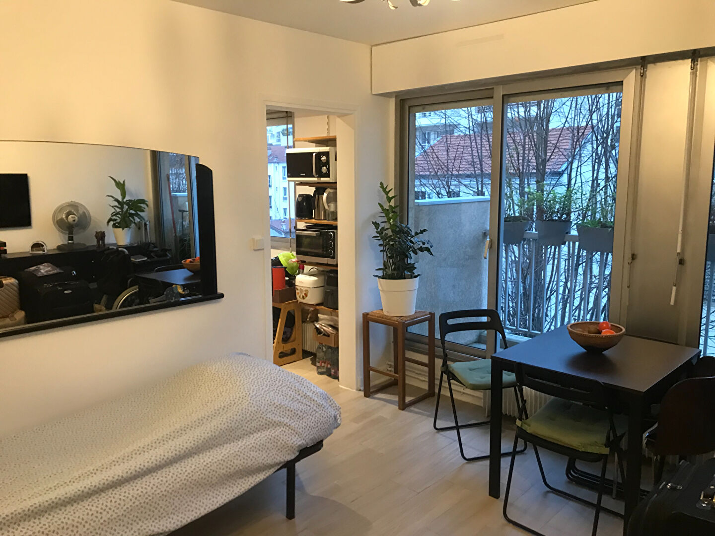 Vente Appartement 1 pièce de 28m2  à Puteaux.
