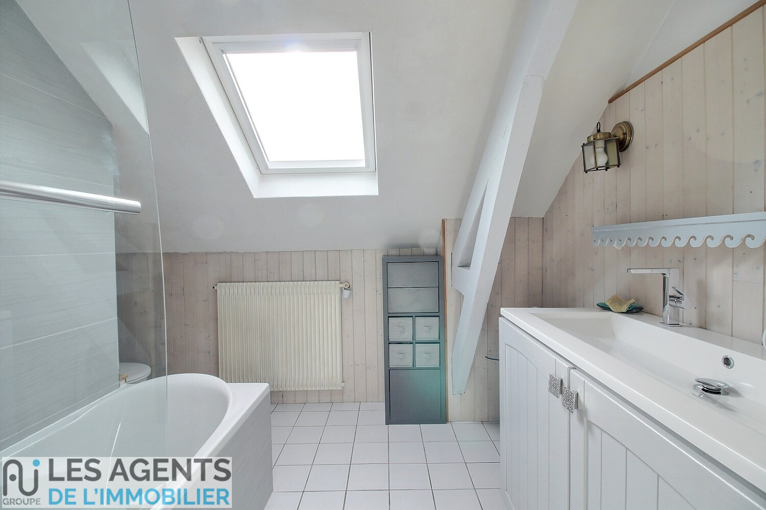 Appartement Suresnes 3 pièce(s) 83.89 m2
