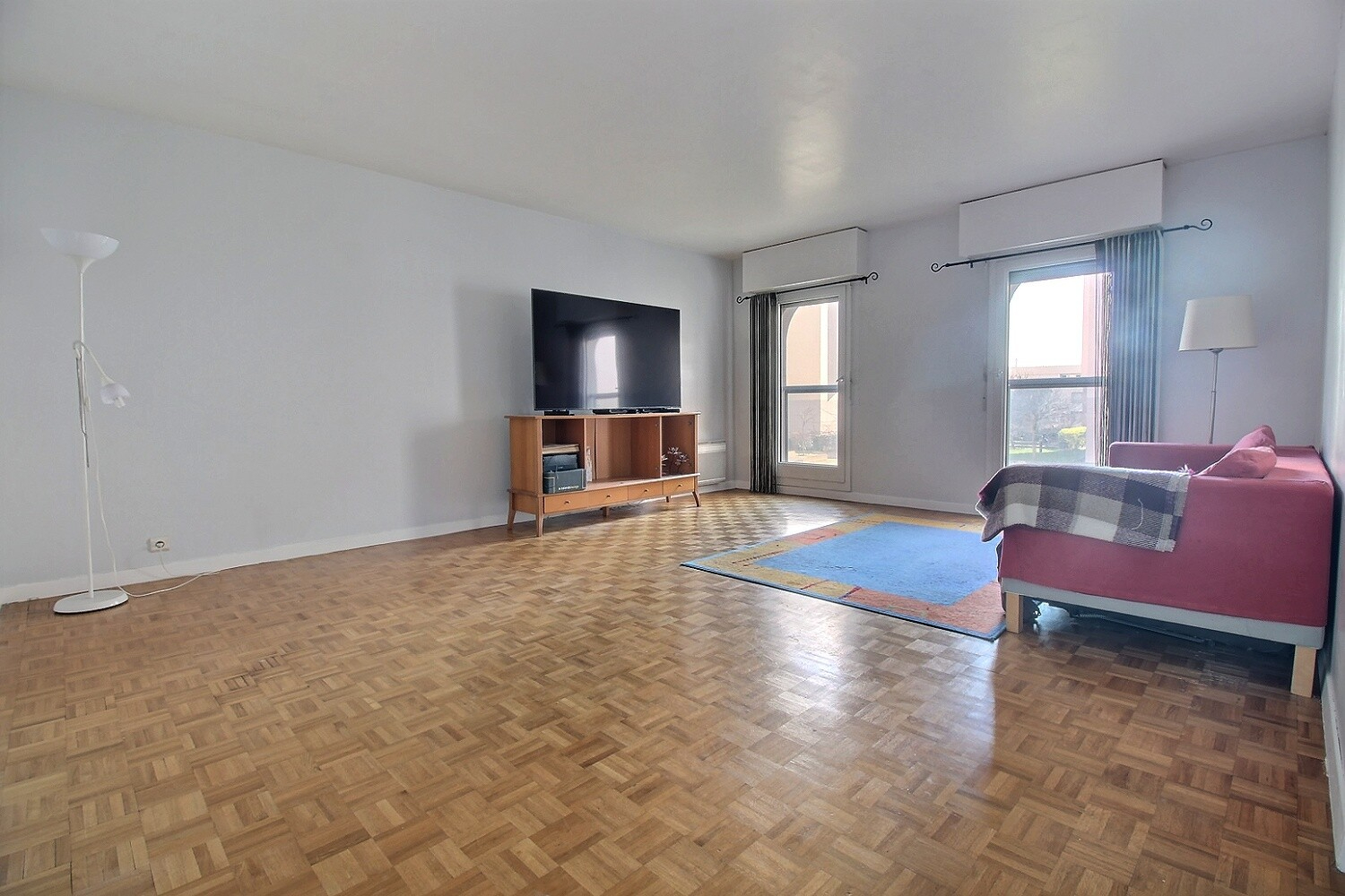 Vente d'un appartement 5 pièces (111 m²) à PUTEAUX - 1