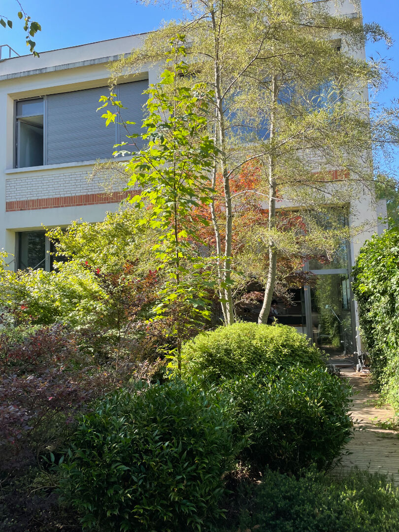 VENTE : LOFT TRIPLEX T8 163m2 à NANTERRE avec jardin et terrasse