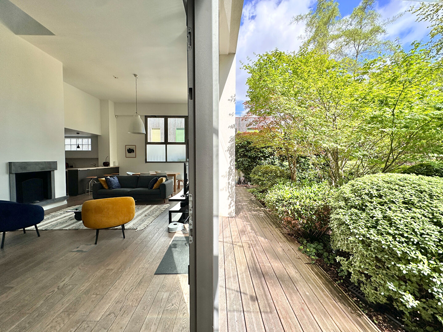 VENTE : LOFT TRIPLEX T8 163m2 à NANTERRE avec jardin et terrasse