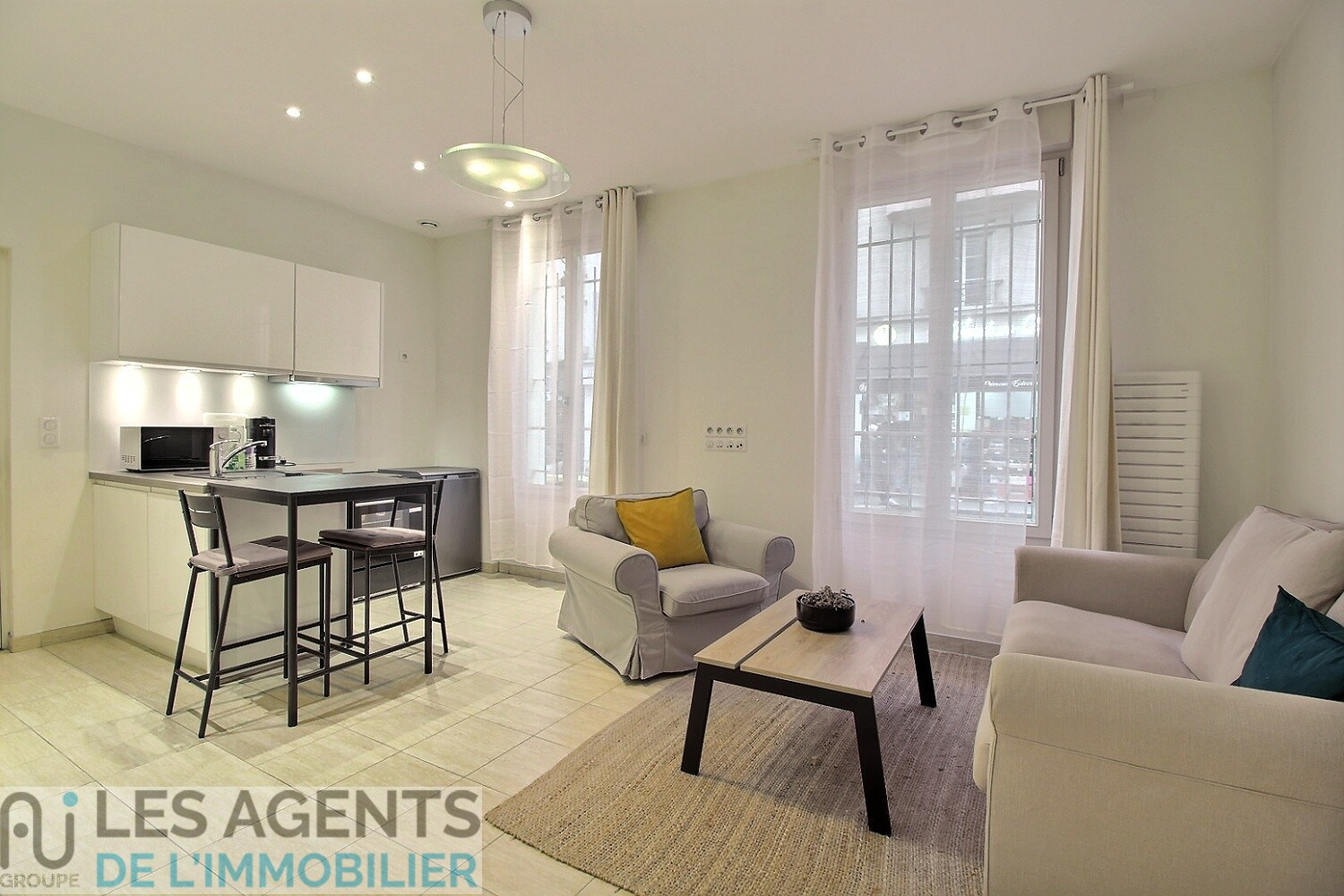 Bel appartement de 55m2 en rdc avec jardin privatif Proche Centre ville Puteaux - 1
