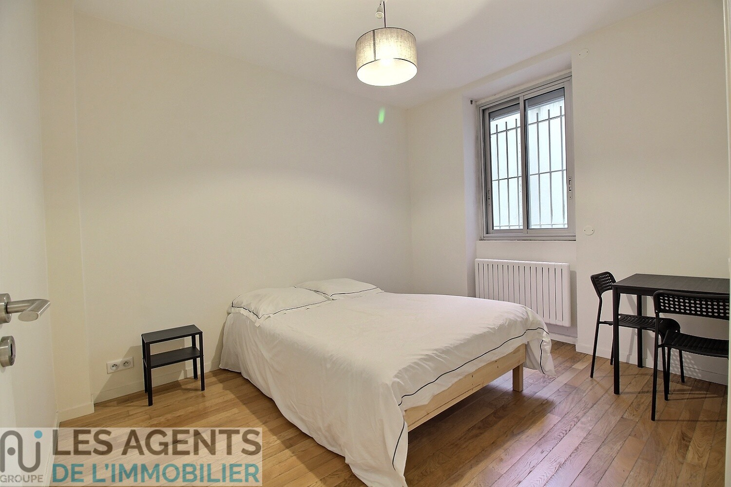 Bel appartement de 55m2 en rdc avec jardin privatif Proche Centre ville Puteaux