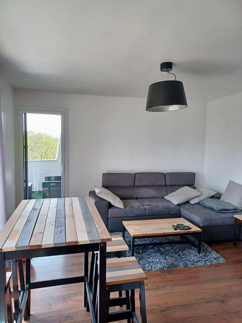 TREMBLAY EN FRANCE : appartement T3 (70 m² Carrez) en vente