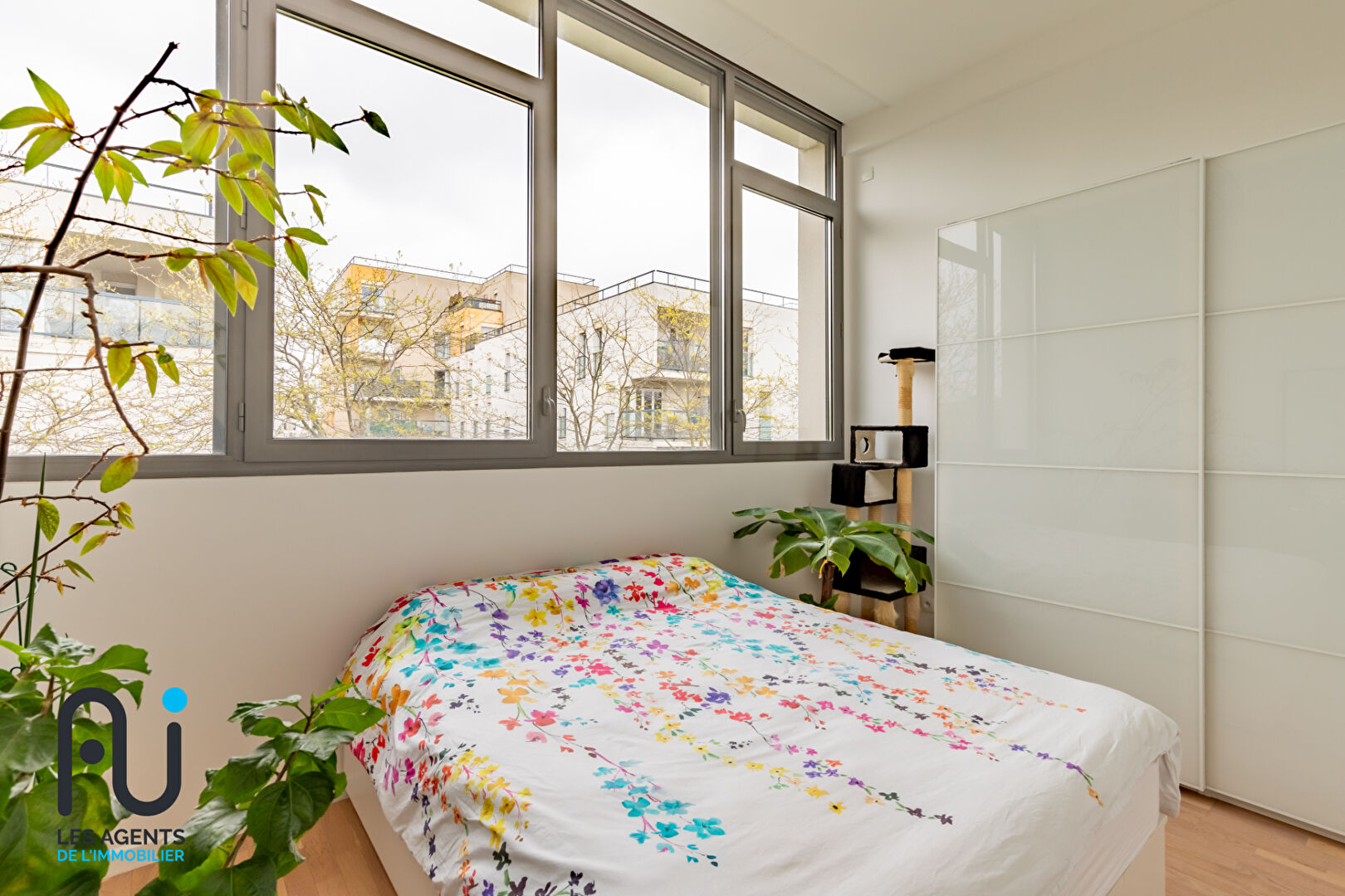 VENTE : appartement T4 (78,8m2) à NANTERRE