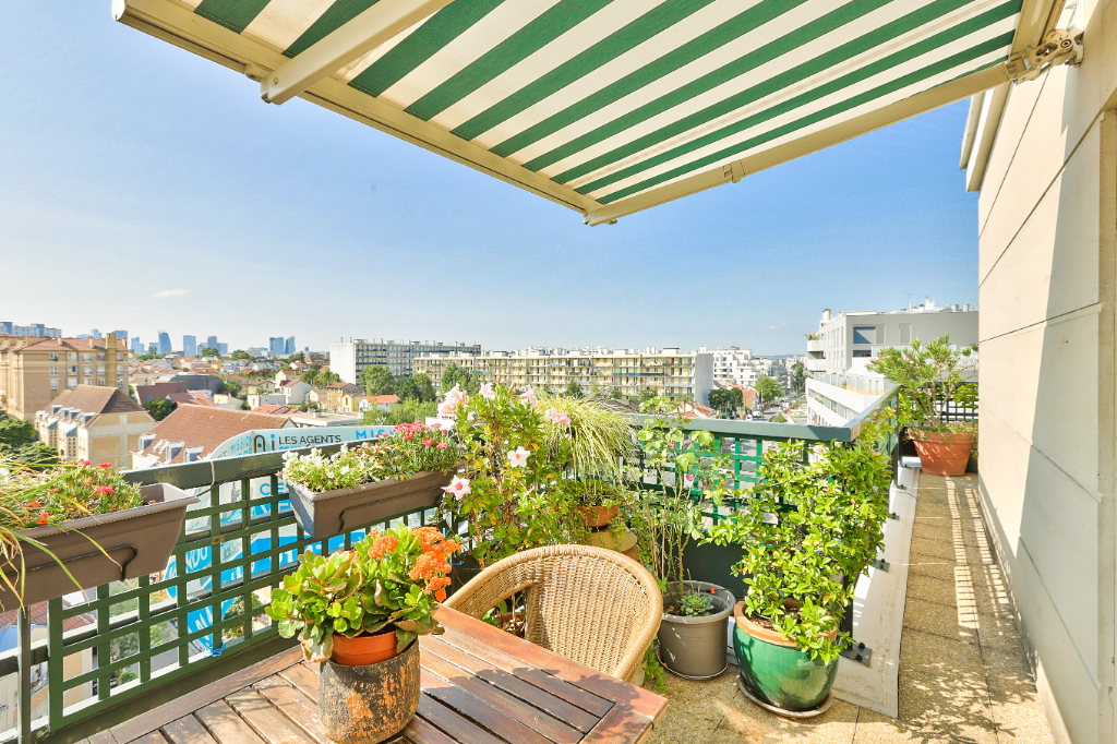 TERRASSE - VUE DEGAGEE PLEIN SUD - 1