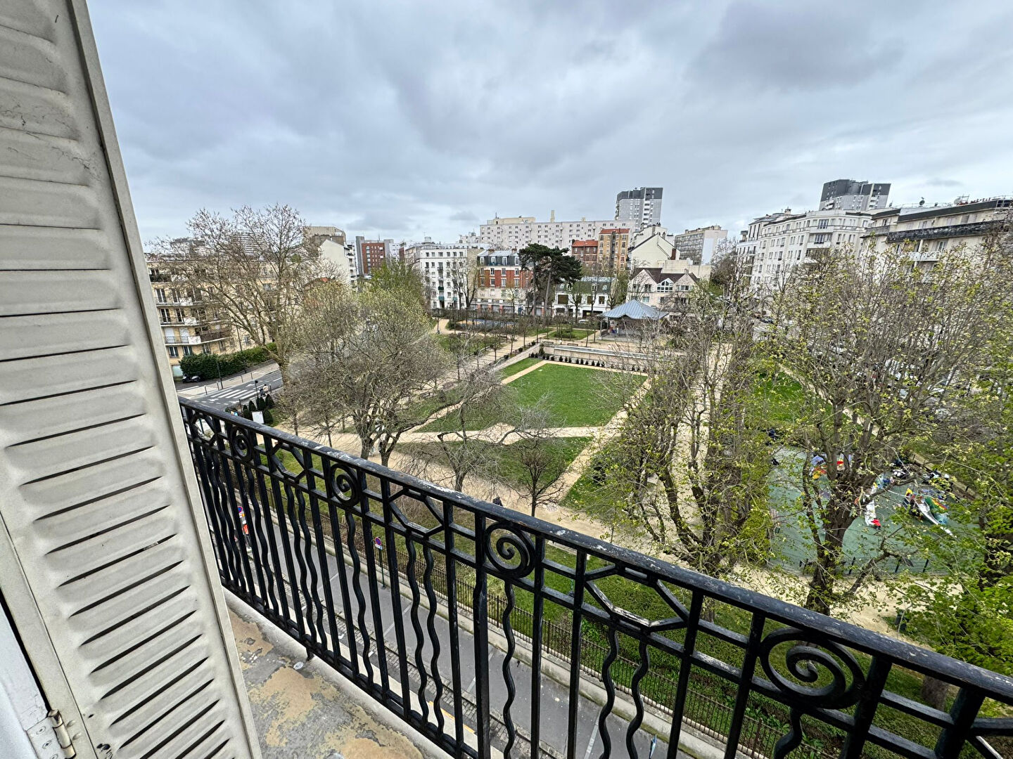 Appartement Colombes 3 pièce(s) 61.8 m2