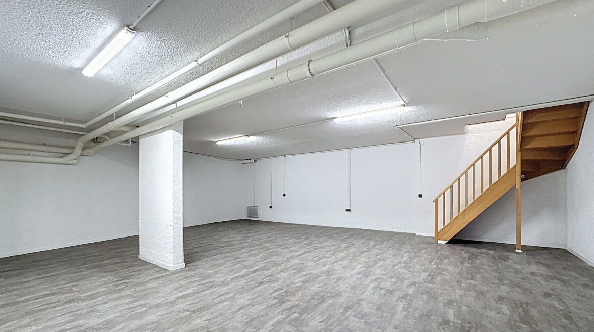 Murs commerciaux 122m²  - Suresnes Belvédère