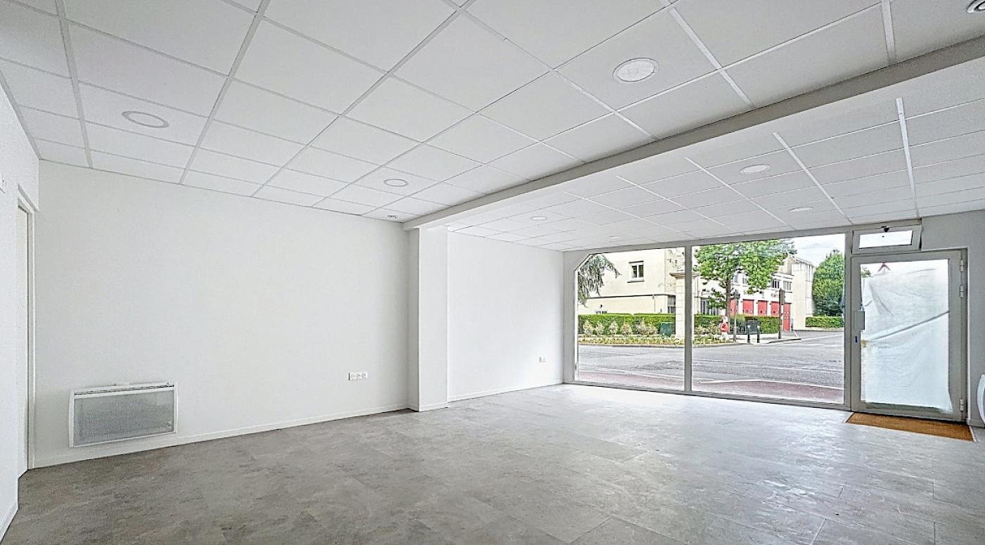 Murs commerciaux 122m²  - Suresnes Belvédère