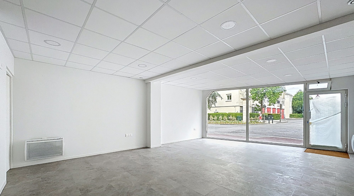 Murs commerciaux 122m²  - Suresnes Belvédère - 1