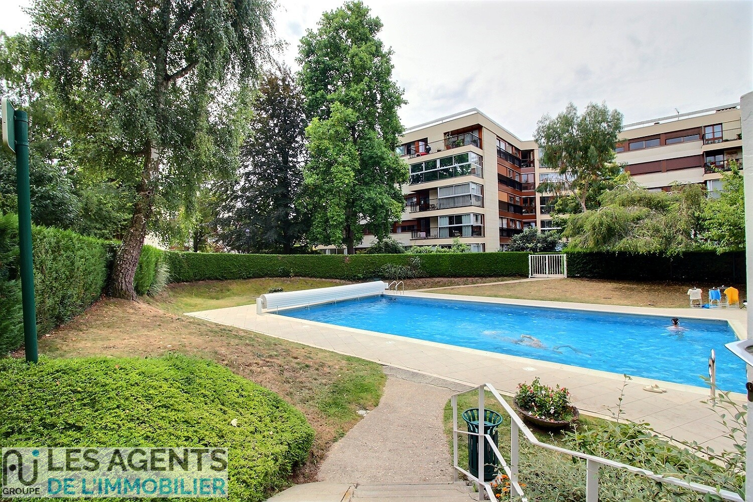 Appartement Le Chesnay 3 pièce(s) 78 m2 - parking - piscine - 1