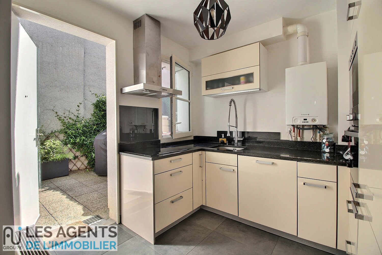 Maison 4 pièces en vente RARE à PUTEAUX