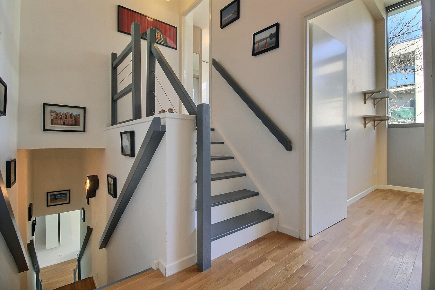 Loft - Nanterre proche Rueil - 4 chambres - jardin - parking