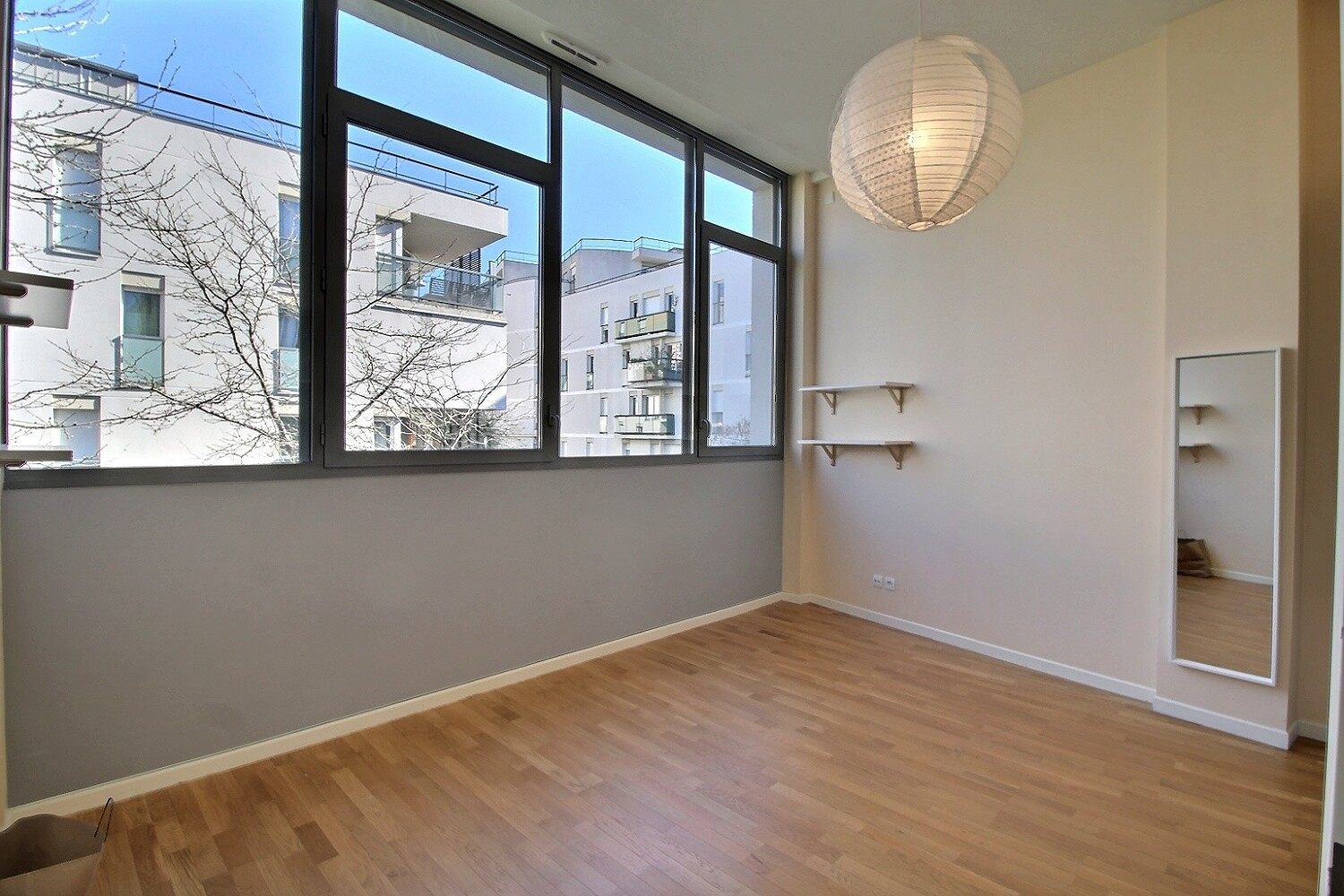 Loft - Nanterre proche Rueil - 4 chambres - jardin - parking