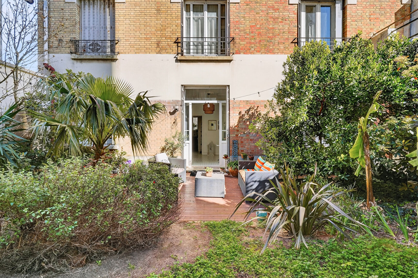 BOIS COLOMBES - LES VALLEES - Appartement avec JARDIN