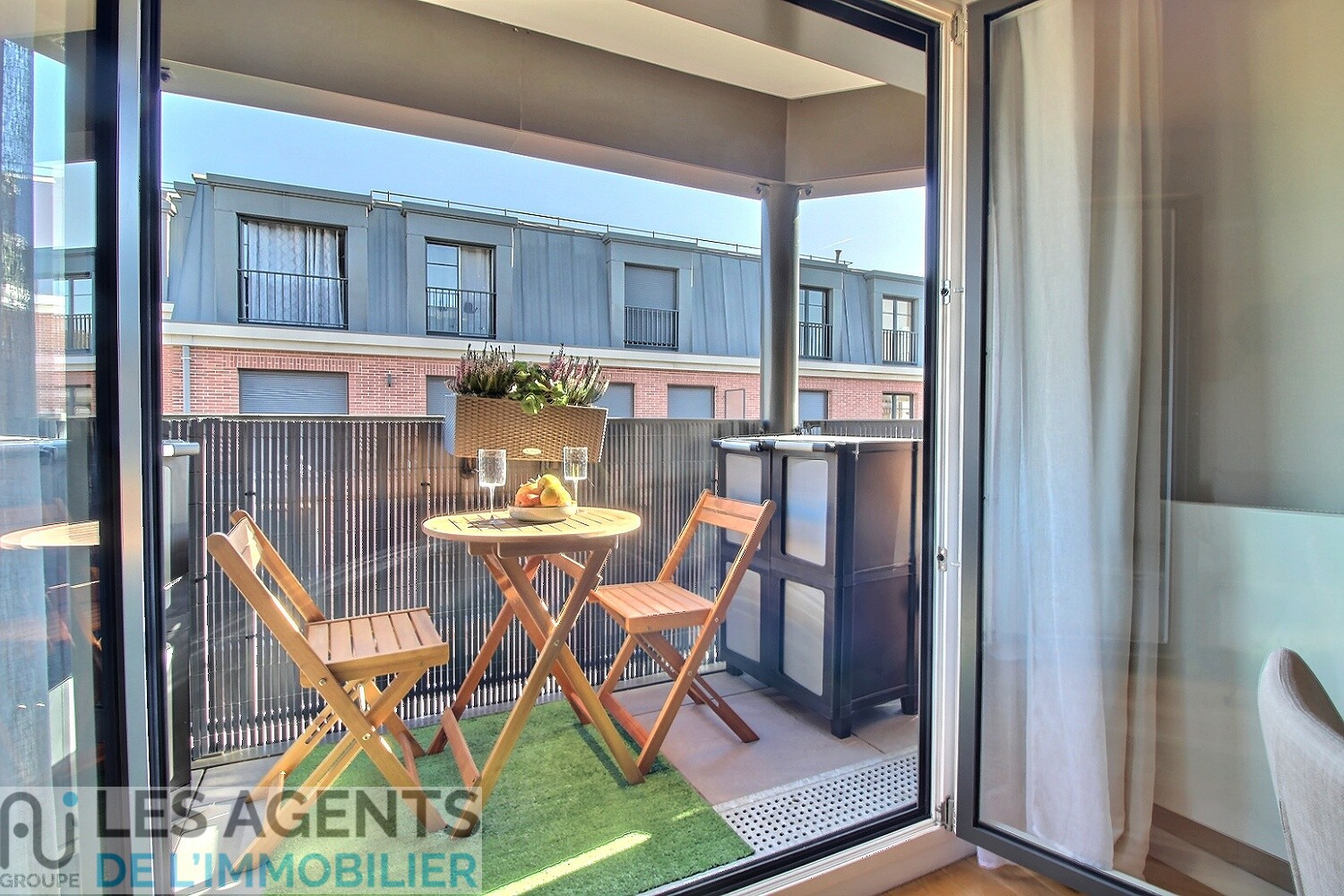 Appartement 3P - Puteaux Centre - loggia parking