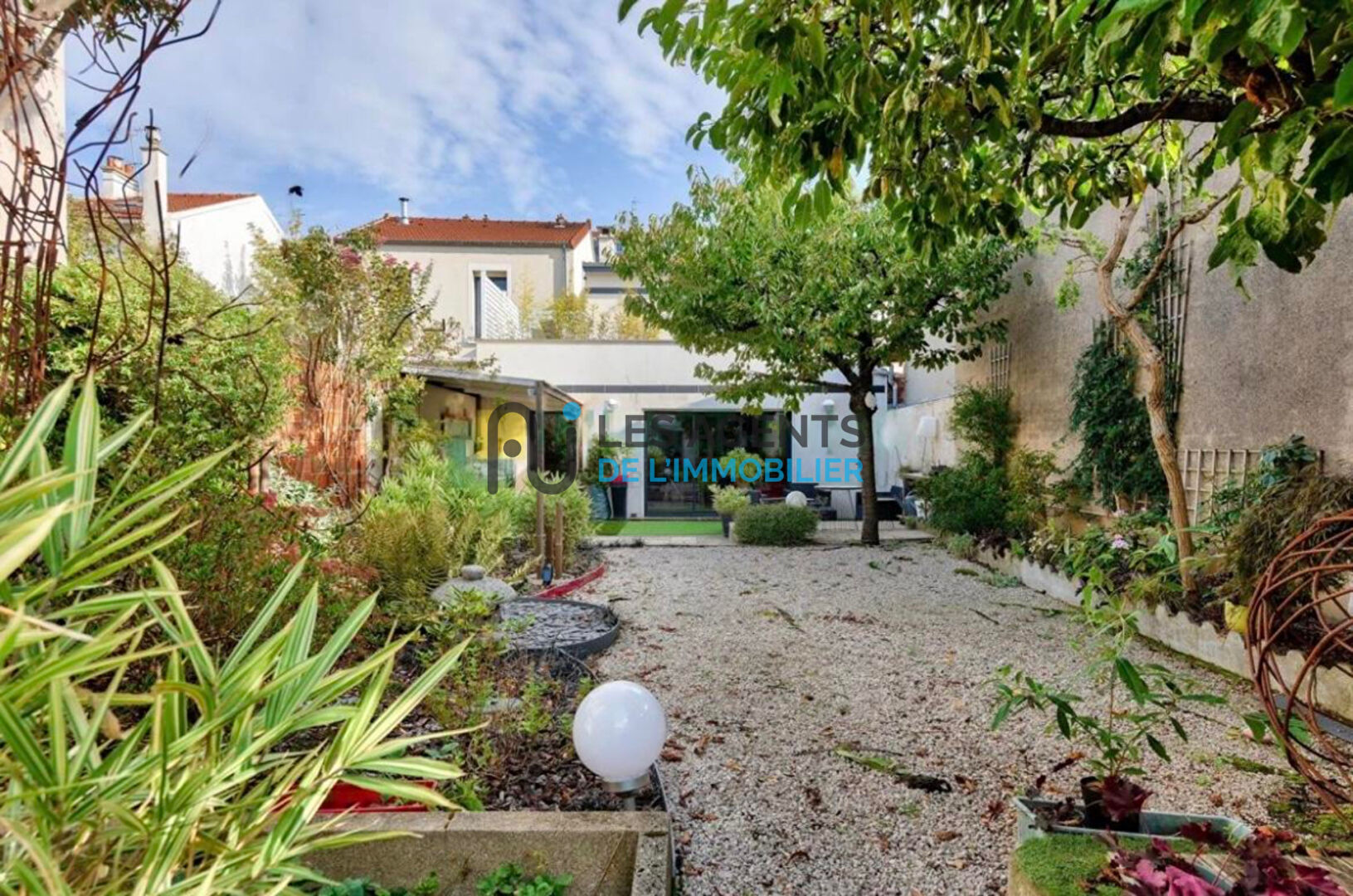 A VENDRE - Maison Puteaux 6 pièce(s) 171 m2