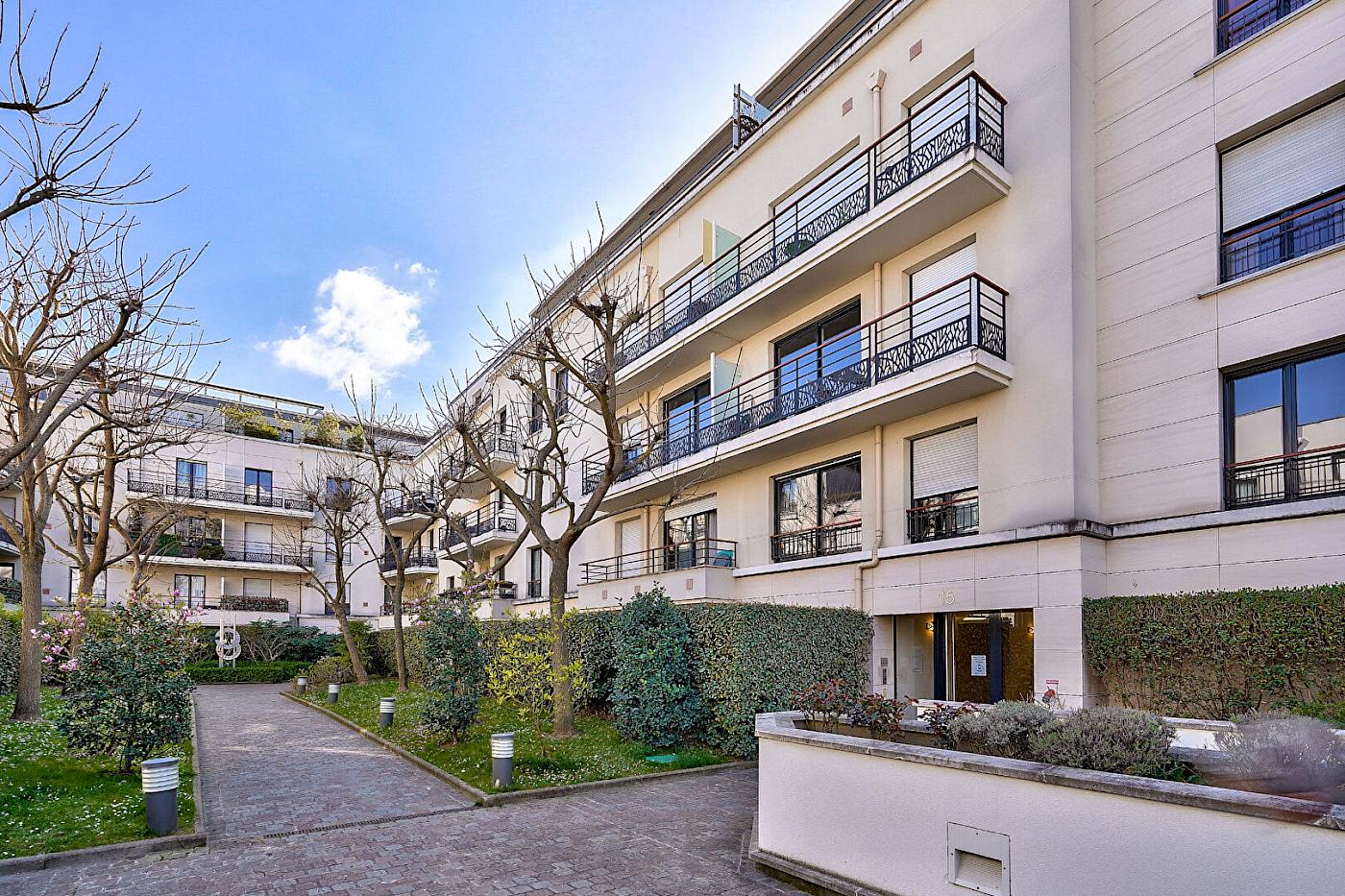 CENTRE-VILLE - RESIDENCE LES SENTEURS