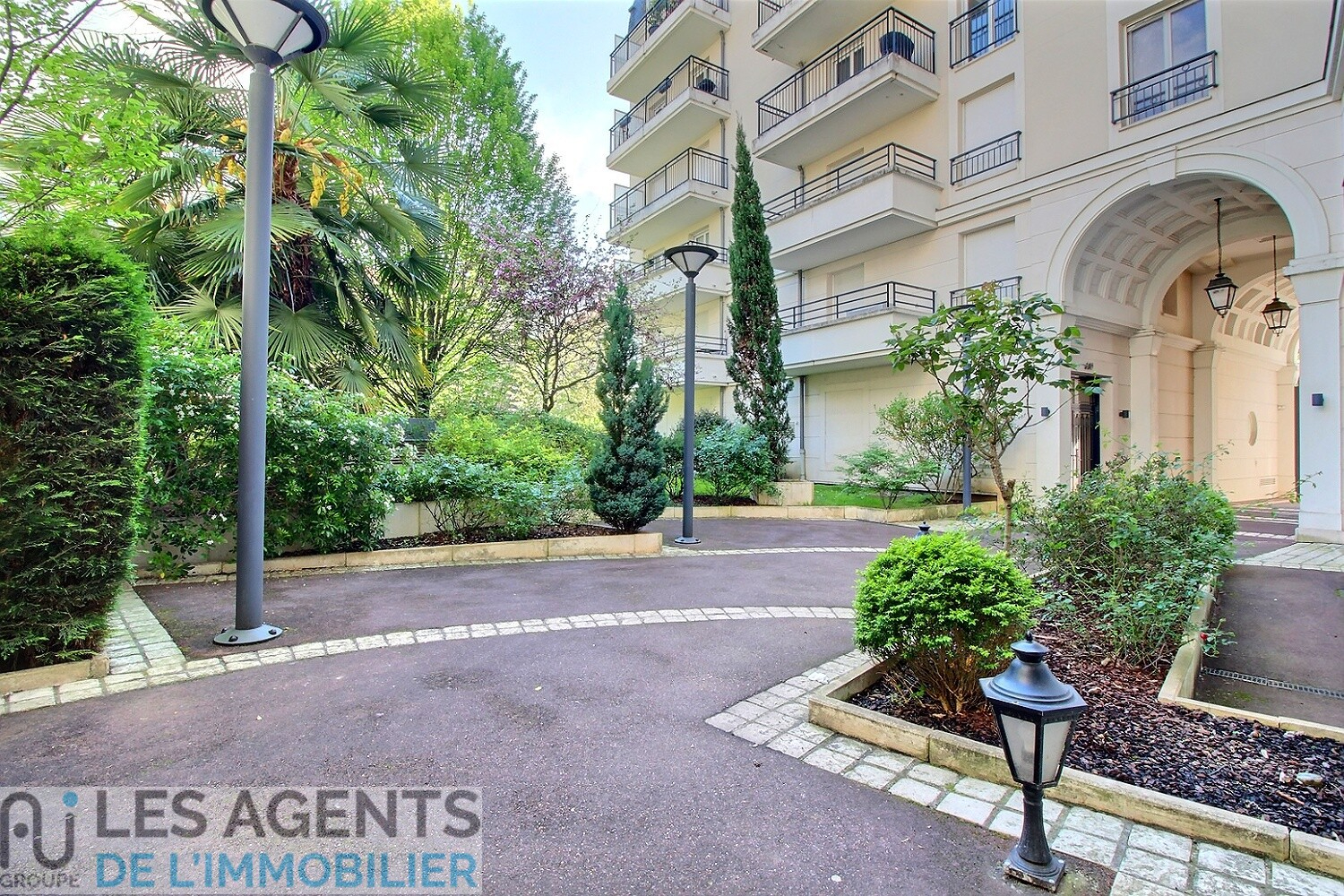 Puteaux centre ville - Magnifique studio - Villa Célina