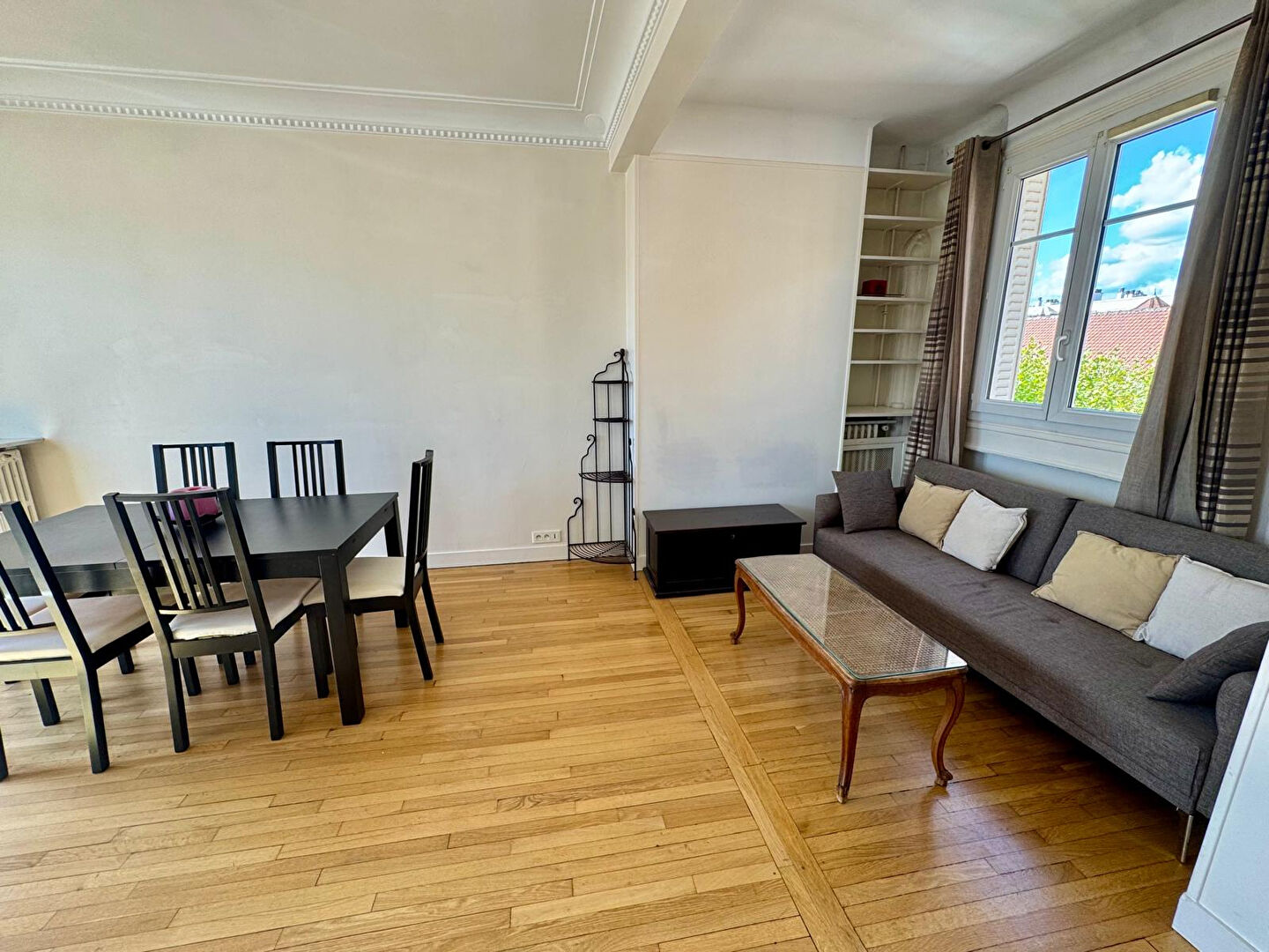 Appartement meublé 2 pièces - 46m² - 1319.00 CC
