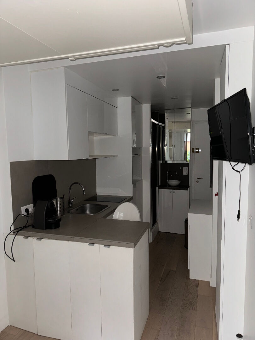 STUDETTE MEUBLEE 11m² - ROLAND GARROS